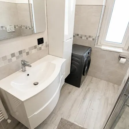 Abruzzo Hills Apartment